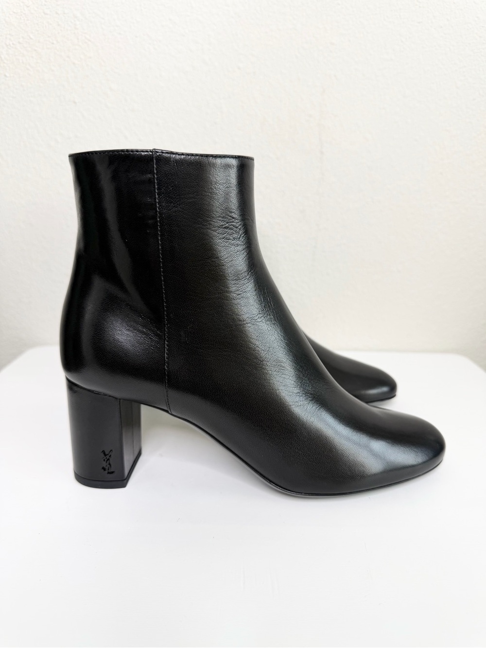 NEW Saint Laurent Nappa Loulou Black Leather Block Heel Ankle Boots Size 37.5 - Picture 2 of 9